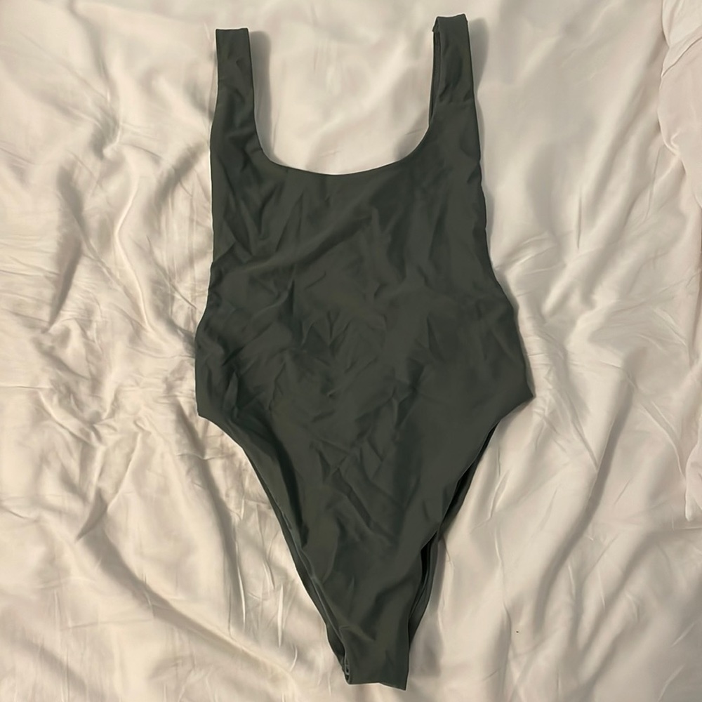 Aerie Super Scoop One Piece Green Size M